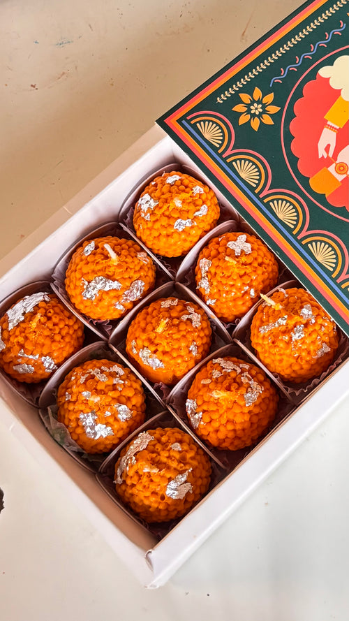 9 Motichoor Laddu Scented Candle Gift Box