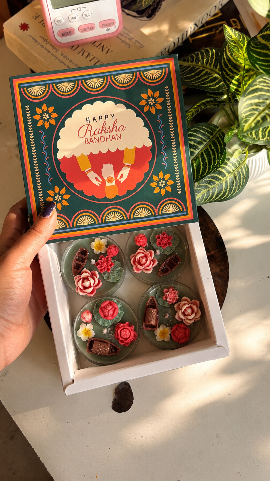 Lotus Pond – Jumbo Tea Light Candle Set